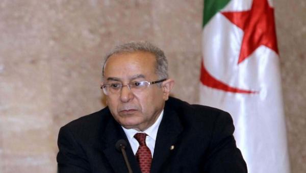 Visiblement, M. Lamamra semble être aussi convaincu que convainquant du bien fondé de ses répliques (PH/DR)