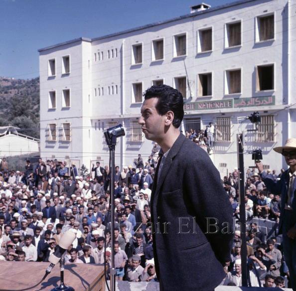 Hocine Ait-Ahmed lors d'un meeting du FFS (PH/DR)