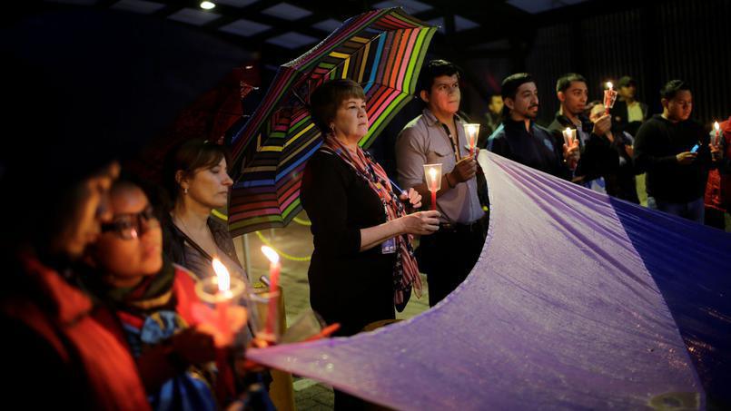 Rassemblement de solidarité devant l'ambassade des USA au Guatemala (PH/ LeFigaro / Reuters)