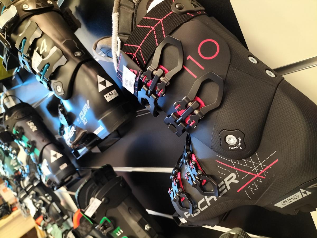 L'Eterlou, Fit Boots Center L'Eterlou, Fit Boots Center