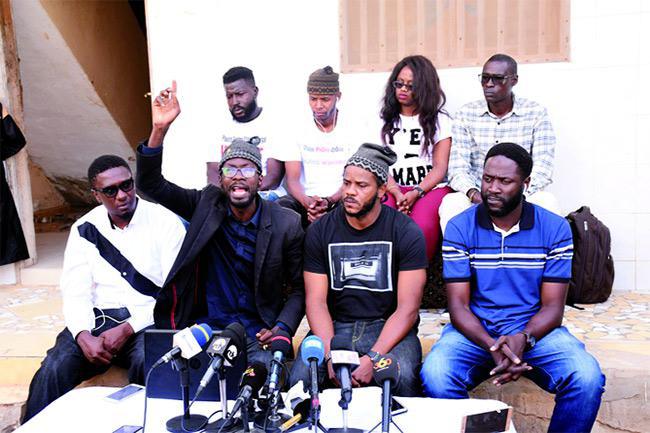 Macky s’attaque à ‘Y en a marre’ et à ses…