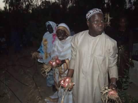COMMUNIQUÉ DE PRESSE DE LA CCR DE PIKINE / L’ACTION GOUVERNEMENTALE SALUÉE PAR LES CAMARADES DU COORDONNATEUR ABDOU KARIM SALL