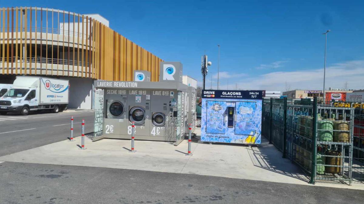 ICE STORE MANOSQUE - U ICE STORE MANOSQUE - U