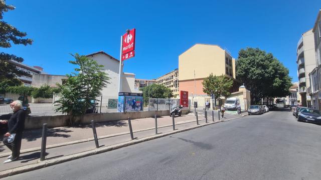 ICE STORE MARSEILLE - CARREFOUR ICE STORE MARSEILLE - CARREFOUR