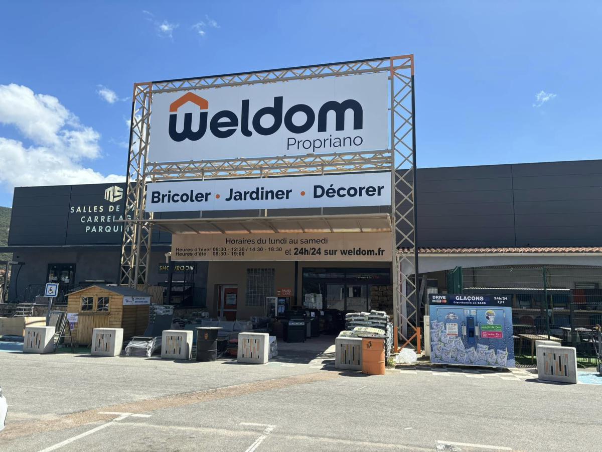 ICE STORE PROPRIANO - WELDOM ICE STORE PROPRIANO - WELDOM