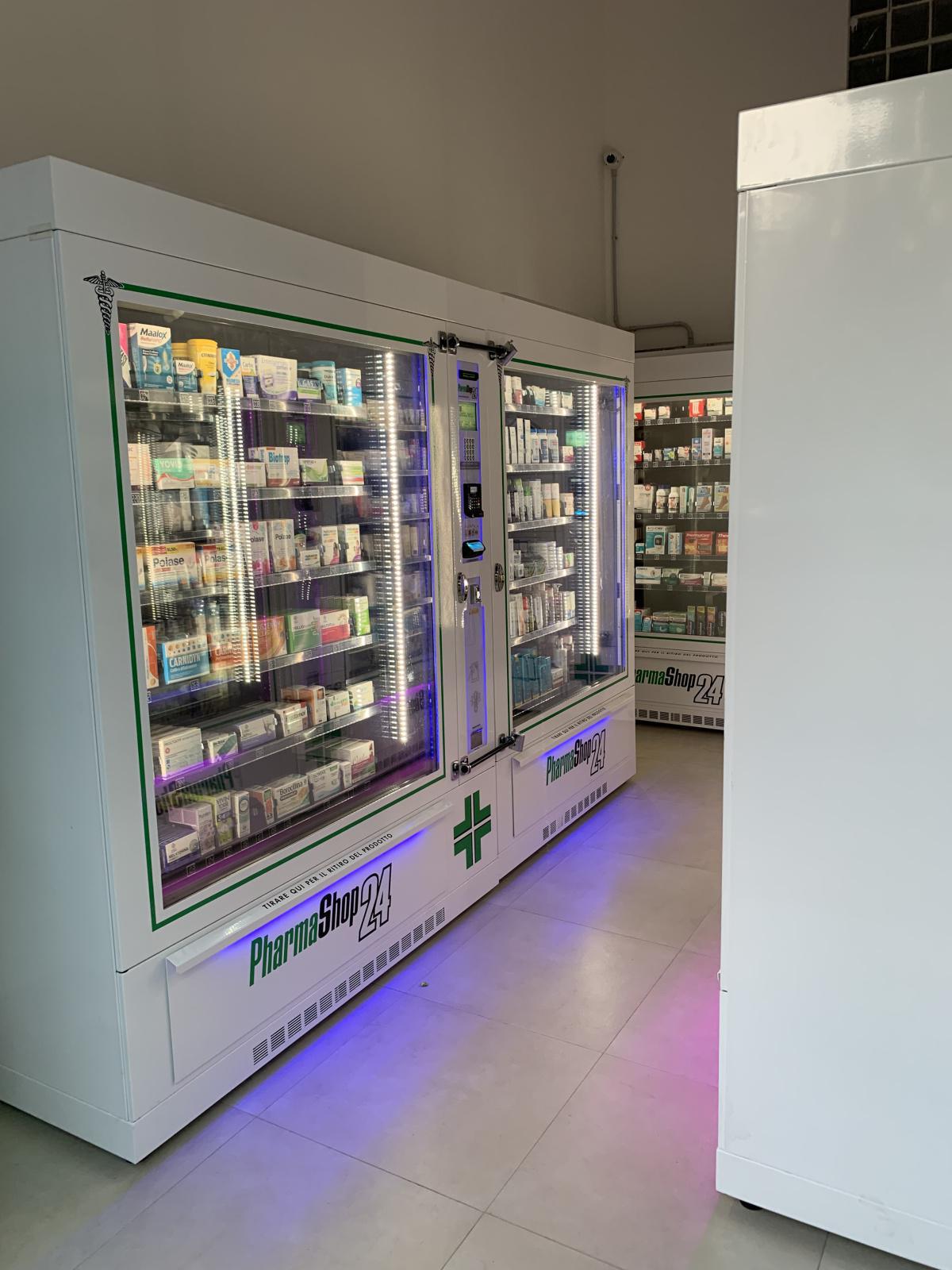 Locker e PharmaShop24