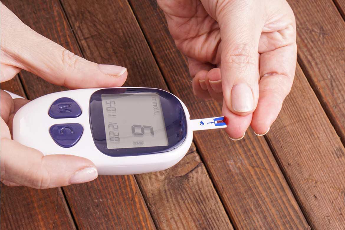 MISURAZIONE DEL COLESTEROLO MISURAZIONE DEL COLESTEROLO