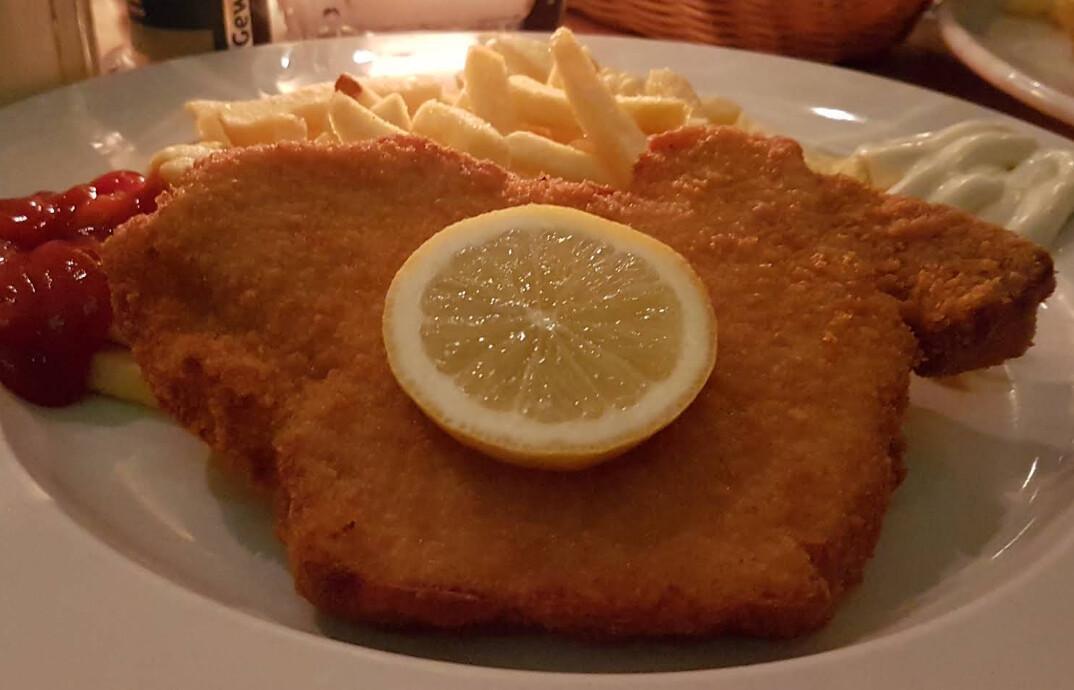 Cafe Bistro Courage / Eltinger Str. 2, 70839 Gerlingen