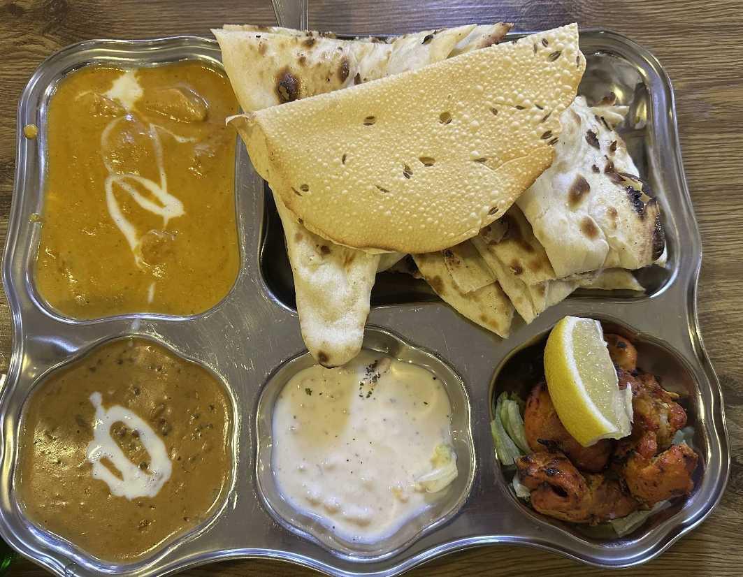 Indian Thali / Löwen-Markt 5, 70499 Stuttgart-Weilimdorf 