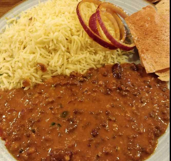 Indian Thali / Löwen-Markt 5, 70499 Stuttgart-Weilimdorf 