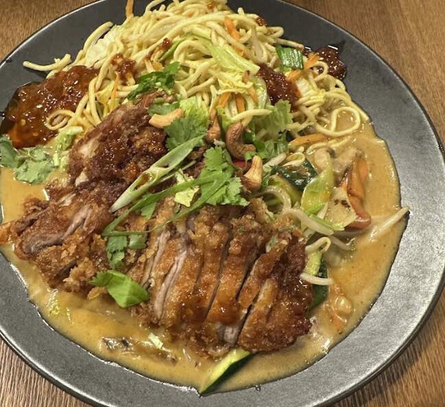 mytho asian foodbar / Krötenweg 19, 70499 Stuttgart-Giebel