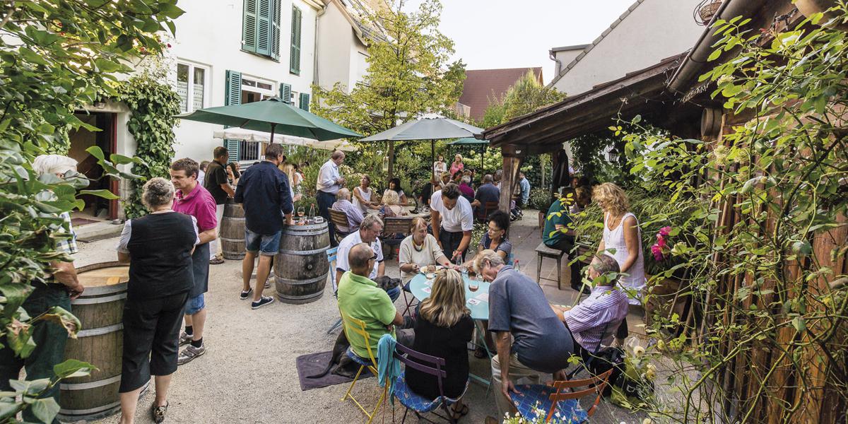 Besenwirtschaft Gohl / Epplestaße 54, 70597 Stuttgart Degerloch Besenwirtschaft Gohl / Epplestaße 54, 70597 Stuttgart Degerloch