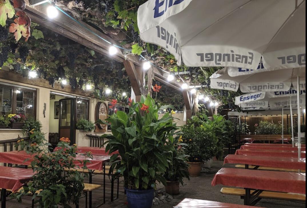 Besenwirtschaft Gerhard Zaiß / Gehrenwald Gewann 5, 70327 Stuttgart Besenwirtschaft Gerhard Zaiß / Gehrenwald Gewann 5, 70327 Stuttgart