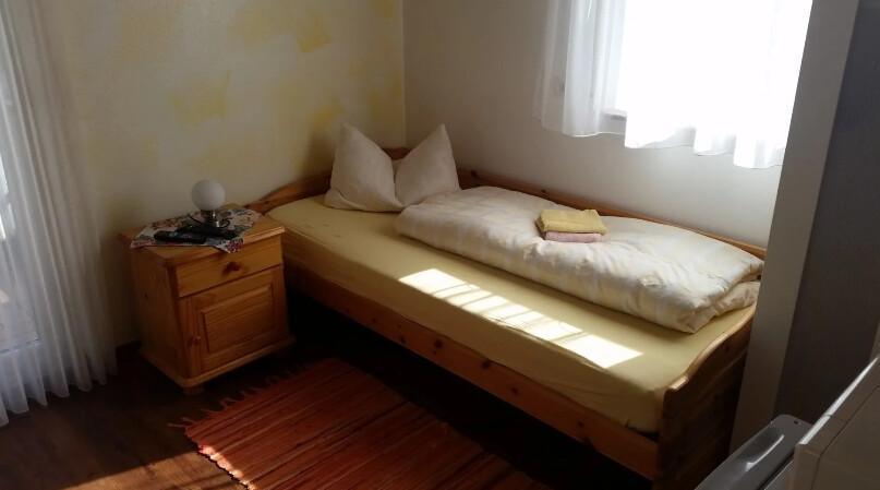 Pension Gaiser / Bahnhofstraße 6, 73765 Neuhausen auf den Fildern