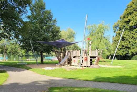 Strand- und Freibad Bad Waldsee / Robert-Koch-Straße 1, 88339 Bad Waldsee