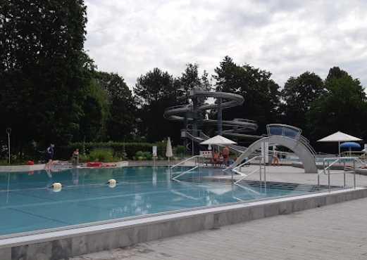 Strand- und Freibad Bad Waldsee / Robert-Koch-Straße 1, 88339 Bad Waldsee