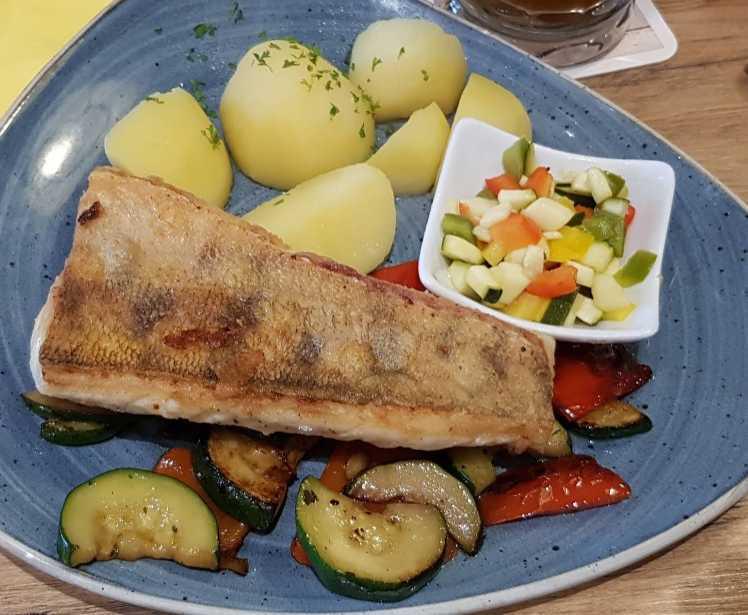 Die kleine Fischkiste Restaurant / Niedersachsenstraße 10, 27472 Cuxhaven