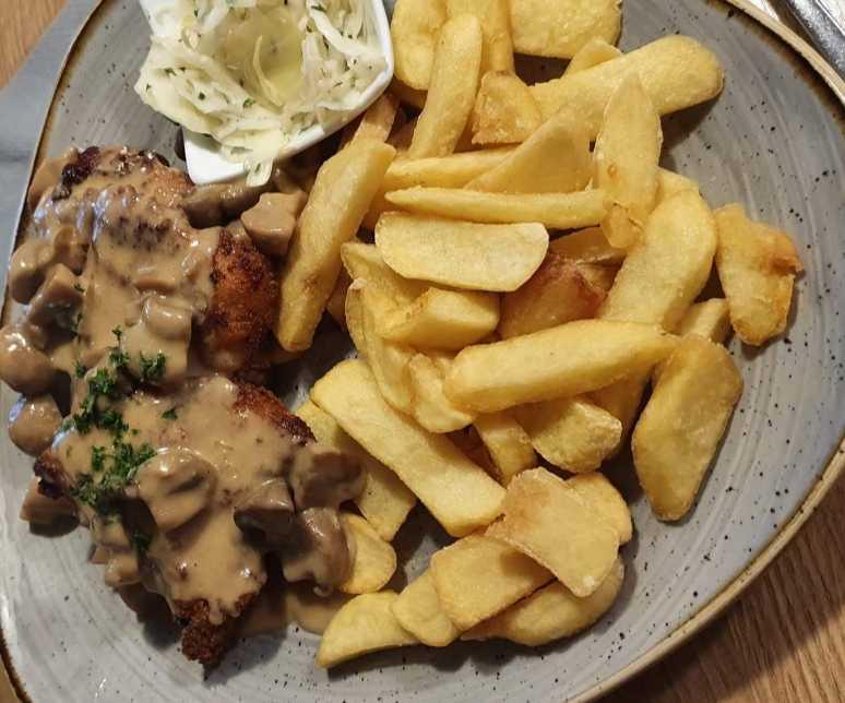 Die kleine Fischkiste Restaurant / Niedersachsenstraße 10, 27472 Cuxhaven