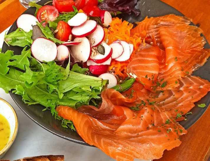Die kleine Fischkiste Restaurant / Niedersachsenstraße 10, 27472 Cuxhaven