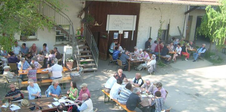 Stallbesen Stuttgart-Mühlhausen / Eybgasse 13, 70378 Stuttgart Stallbesen Stuttgart-Mühlhausen / Eybgasse 13, 70378 Stuttgart