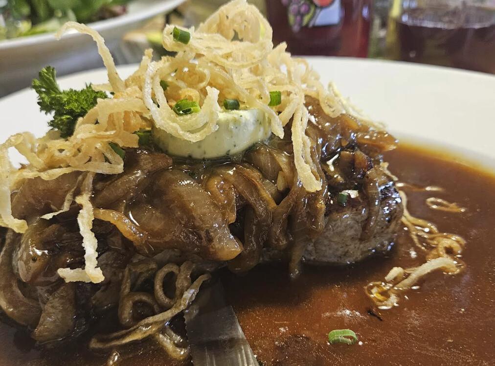 Schmiegs Kellerbesen / Porschestraße 8, 70736 Fellbach