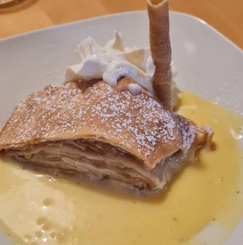 Schmiegs Kellerbesen / Porschestraße 8, 70736 Fellbach