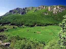 Parco Naturale Regionale Sirente-Velino Parco Naturale Regionale Sirente-Velino