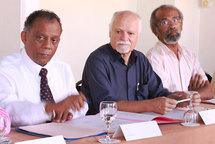 Elie Hoarau (PCR) : “Se mobiliser pour le sucre”