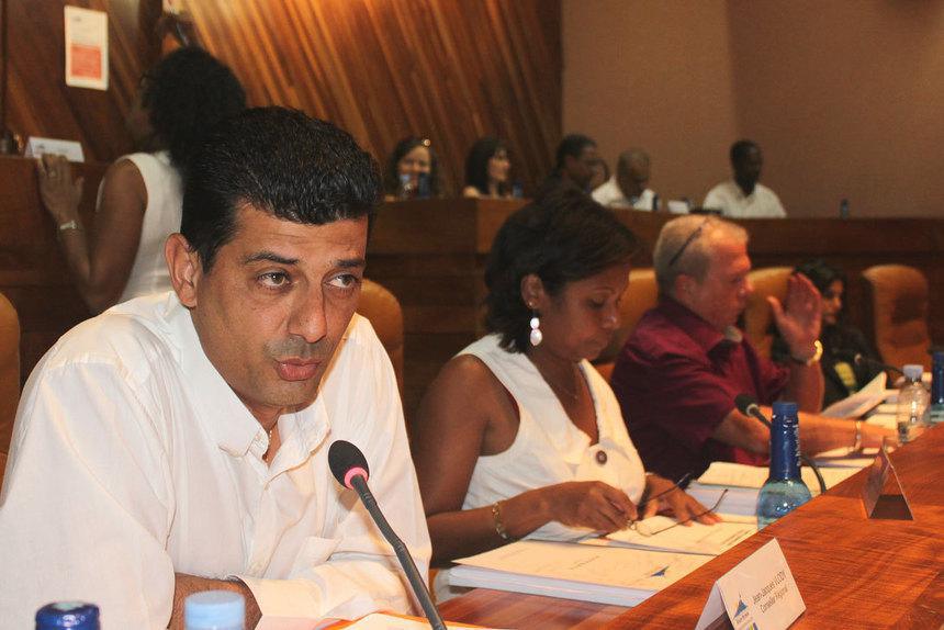Le PS prend ses distances avec Didier Robert