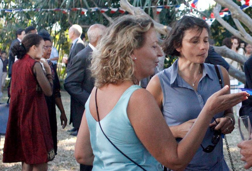 La conseillère régionale Fabienne Couapel-Sauret a aussi serré beaucoup de mains.