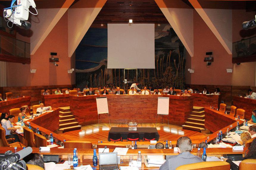 Le budget "com" de la Région critiqué