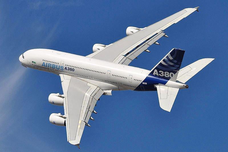 Paul Vergès parle "d'intrusion de considérations politiciennes dans Air Austral"