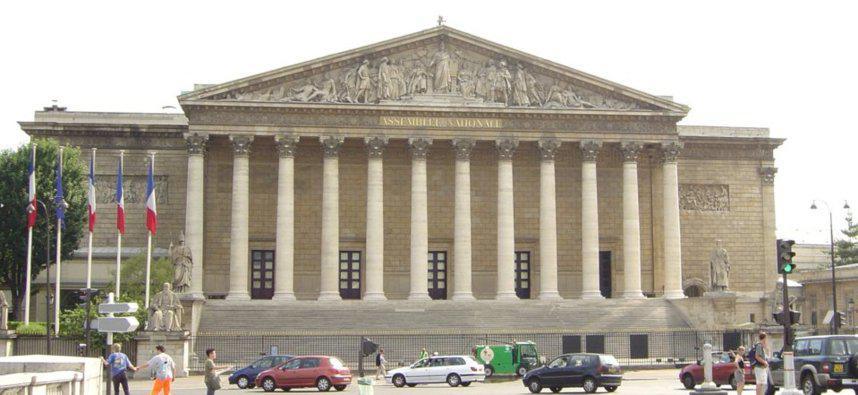 Thierry Robert présente ses amendements au projet de loi relatif à la vie chère