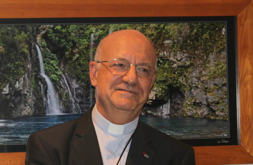 Mgr Gilbert Aubry : "La séparation des pouvoirs est une attitude franco-française"