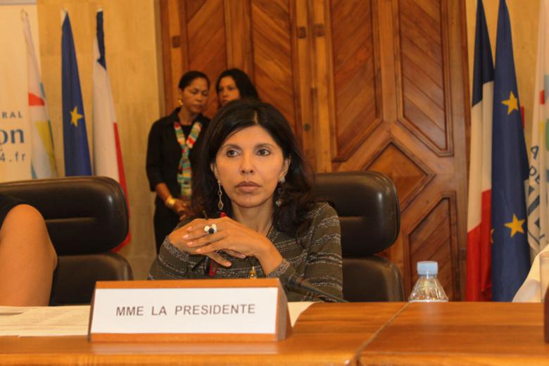Nassimah Dindar appelle à une mobilisation massive des Réunionnais