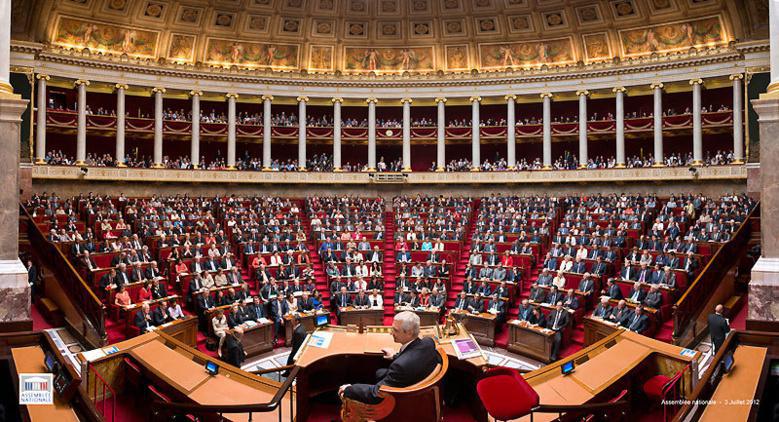 "577 députés, à quoi ça sert…."