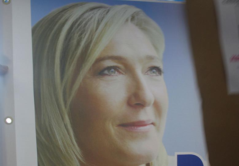 La vague Bleu Marine va-t-elle se transformer en raz-de-marée ?