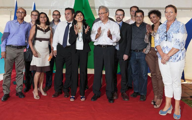 Nassimah Dindar élue à l'unanimité , présidente de SMTR