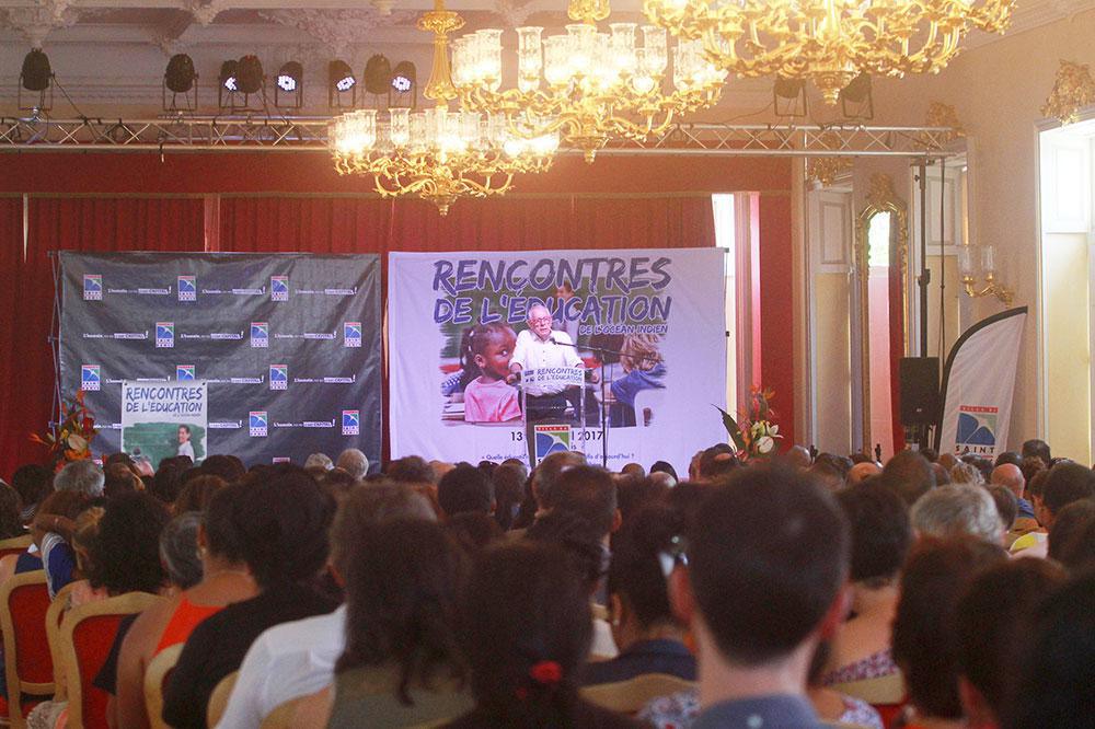 Philippe MEIRIEU : « Une pédagogie qui unit et qui libère »