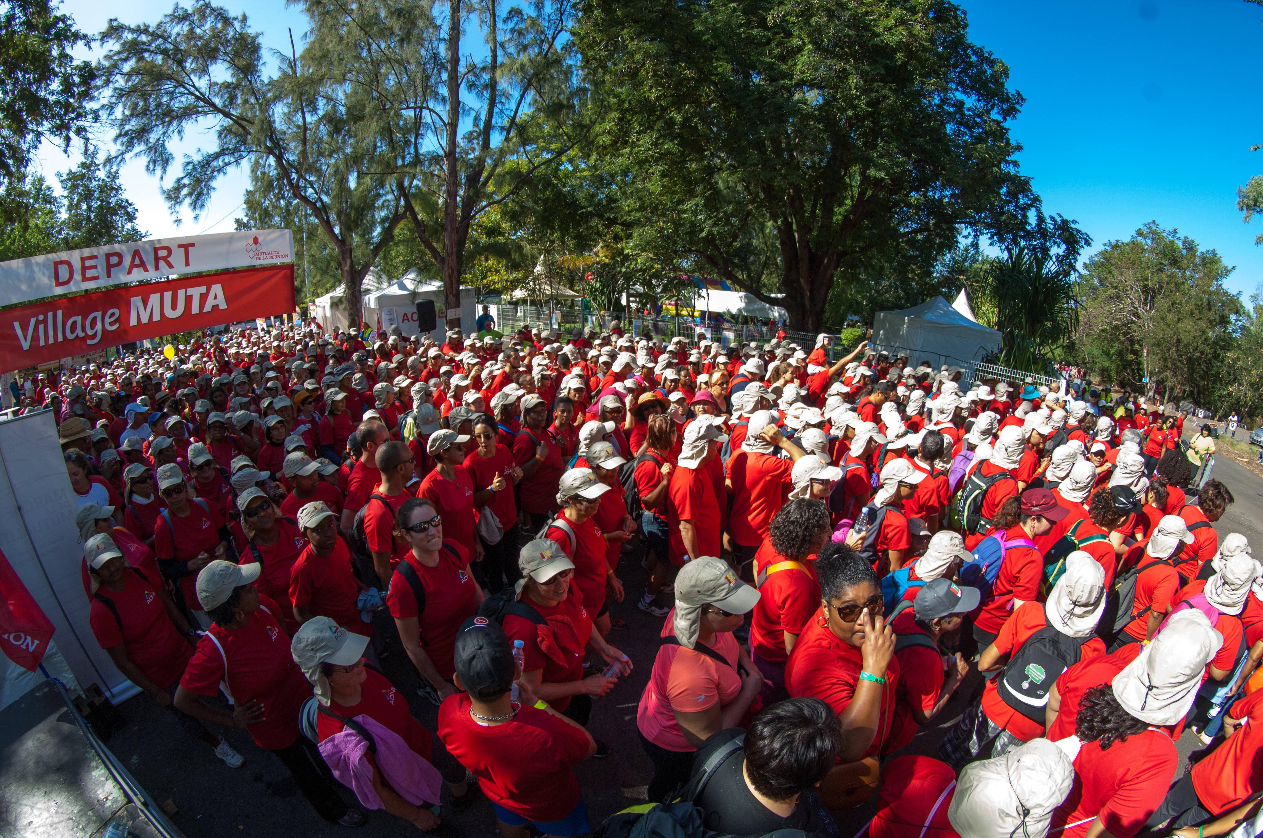 La 19ème Marche de La Mutualité, prévention et convivialité pour les 3000 participants attendus.