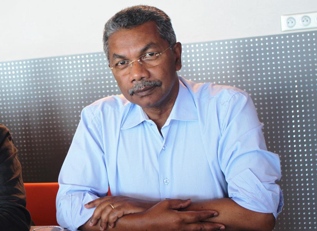 Saint-Denis : René-Paul Victoria n'a plus le choix, il doit partir sans Nassimah Dindar