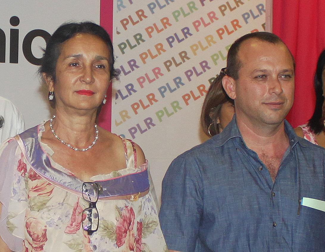PLR : Claudy, tête de liste à St-André, Fruteau et Bello au bord de la rupture