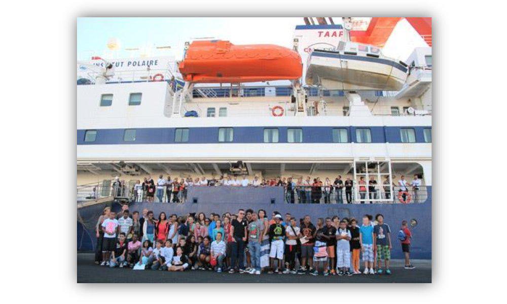 Voyage scolaire dans les Terres australes françaises à bord du Marion Dufresne II