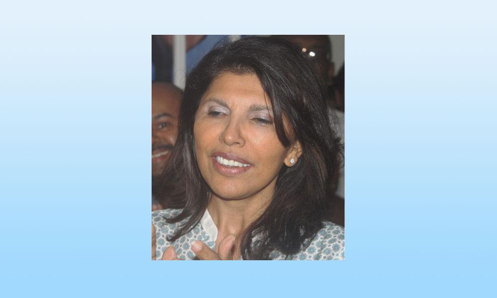 Nassimah jetée en pâture