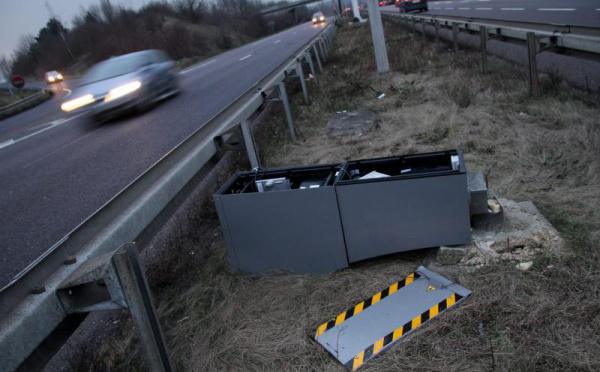 Sécurité routière : radars = braquage sur les routes…