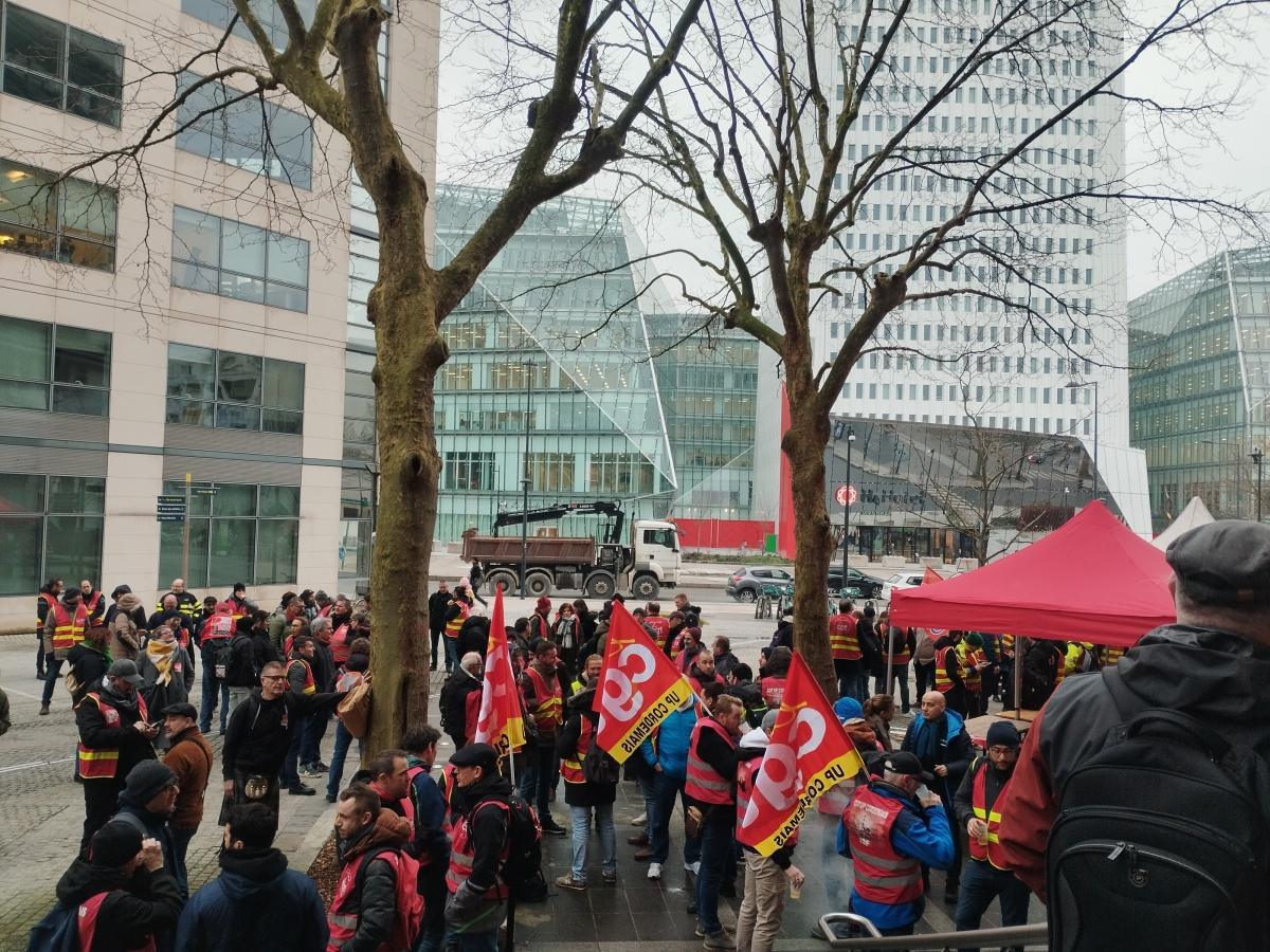 Soutien aux camarades de Cordemais