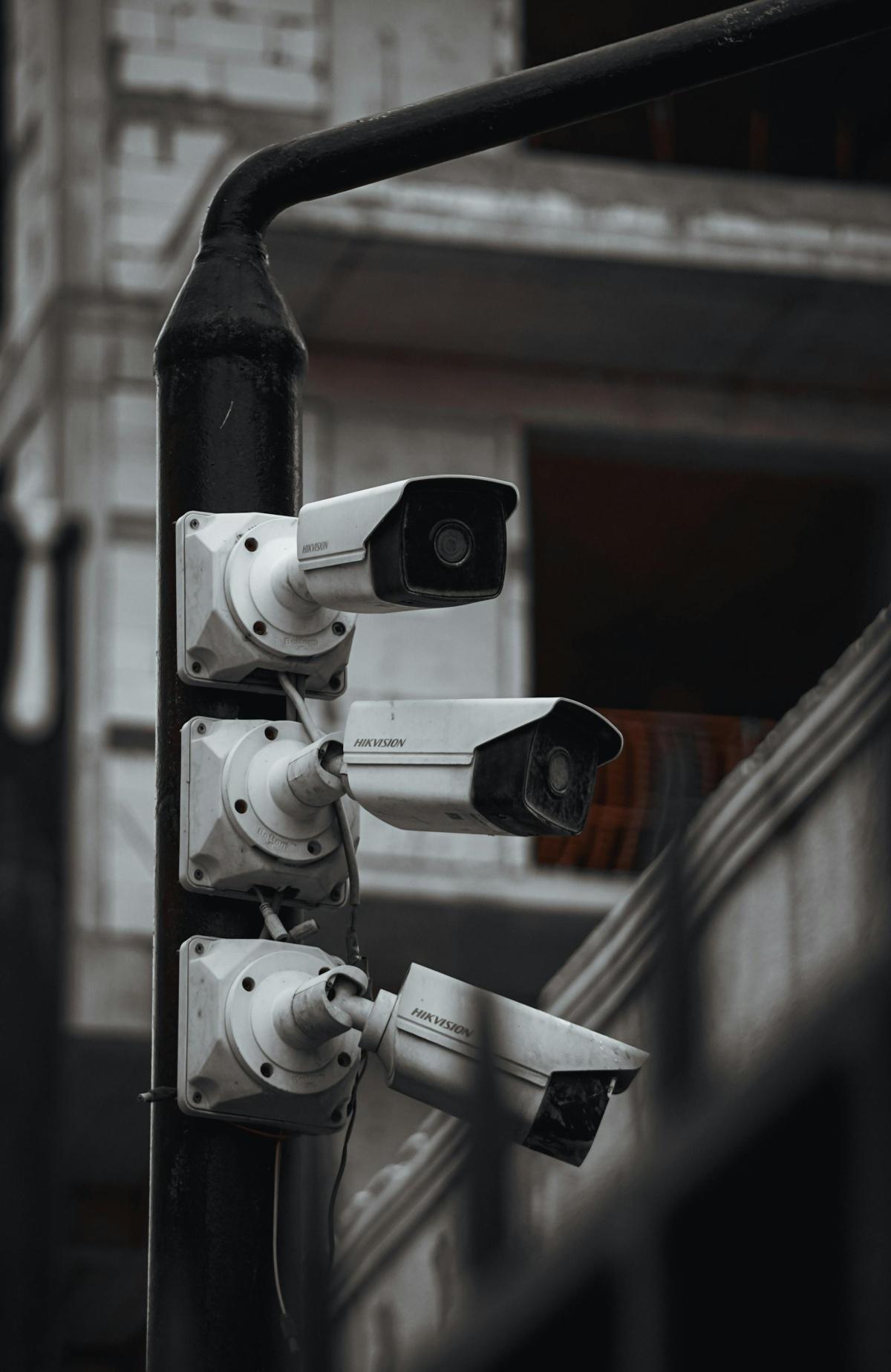 Sureté des postes sources : non au projet de surveillance généralisée !