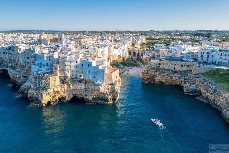 Polignano Vista dal Mare