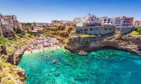 Polignano e Monopoli: perle bianche sull'adriatico Polignano e Monopoli: perle bianche sull'adriatico