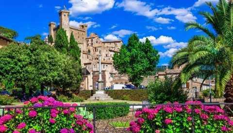 Lago di Bolsena e festa delle ortensie Lago di Bolsena e festa delle ortensie